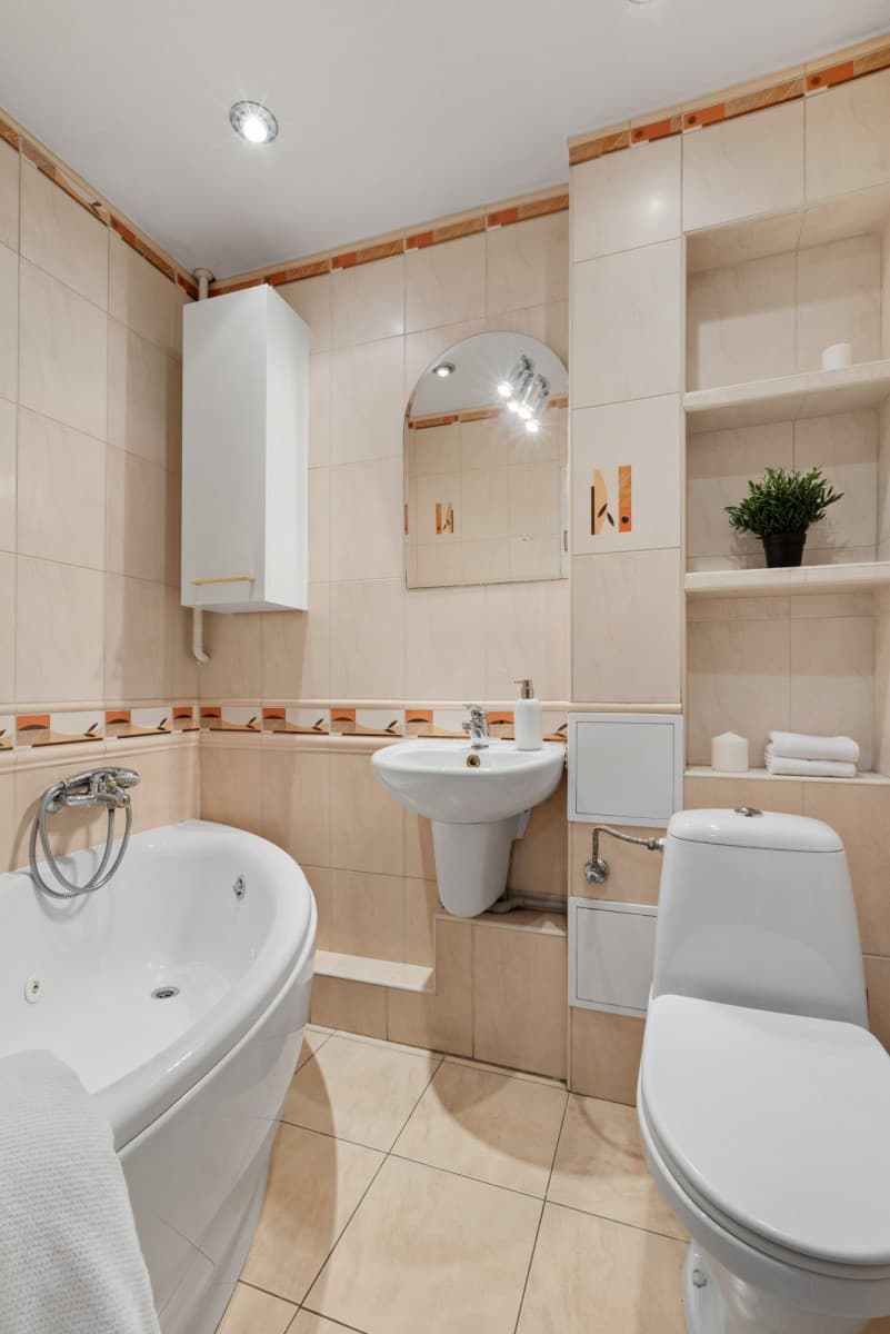 2-bedroom apartment near train station in Ursus – 8