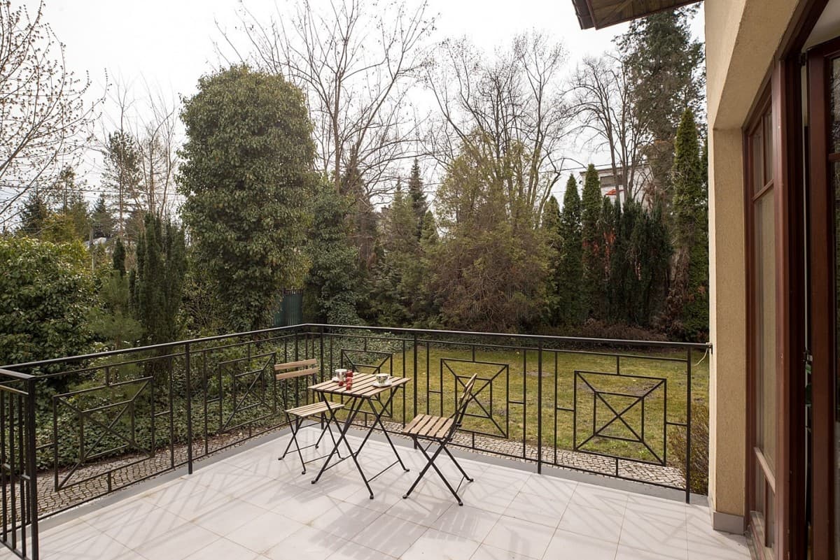 Spacious family home with winter garden in Konstancin – 4