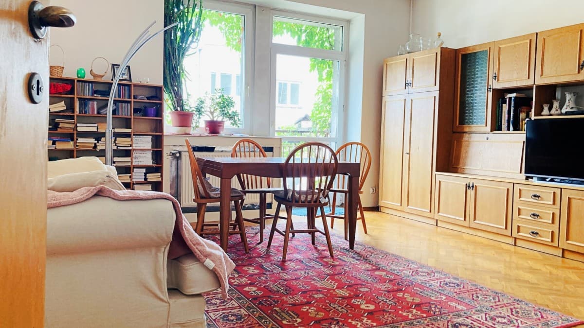 Charming two-room apartment in historic building – 1