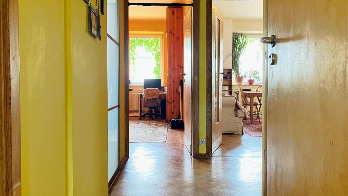 Charming two-room apartment in historic building – 12