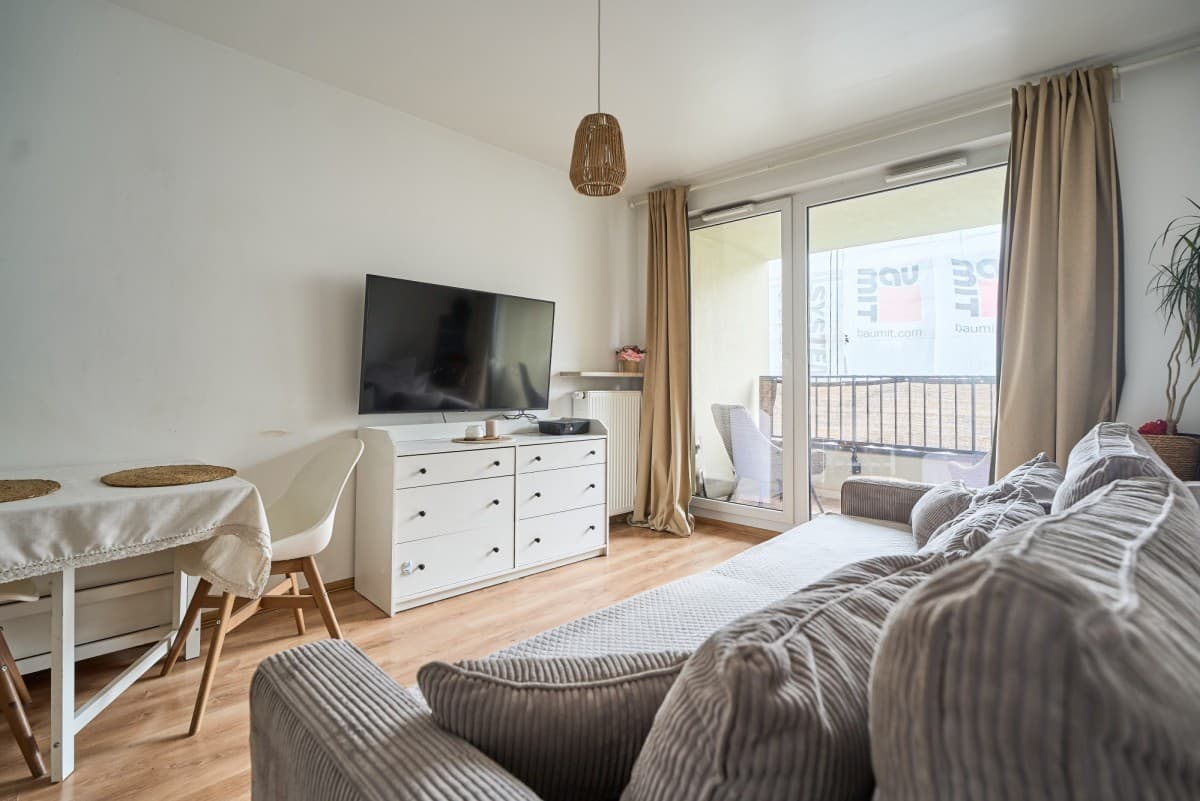 Modern 2-room flat in Targówek, 4 min to metro – 3