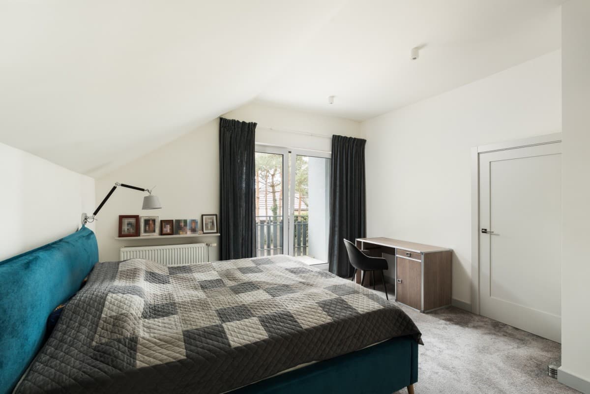luxurious residence with independent guest apartment – 27