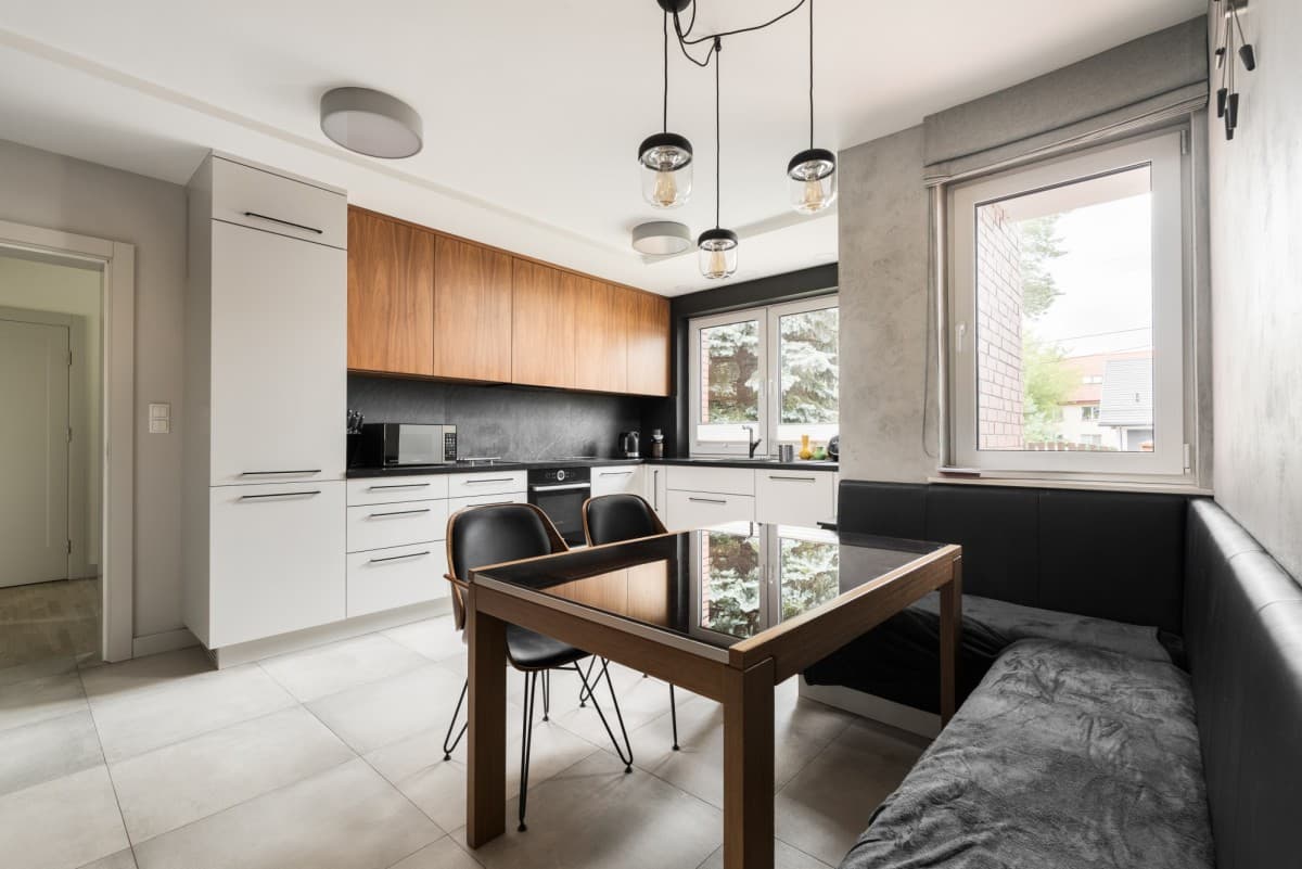 luxurious residence with independent guest apartment – 4
