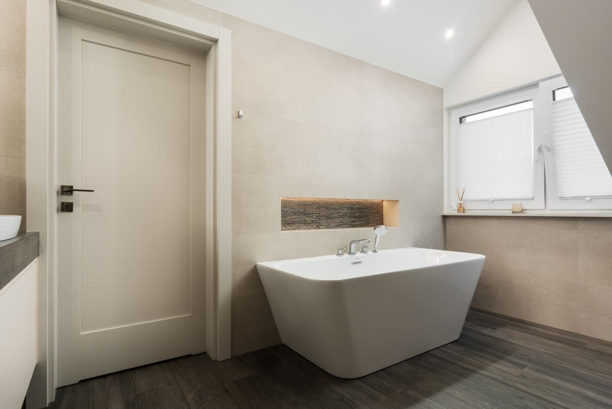luxurious residence with independent guest apartment – 8