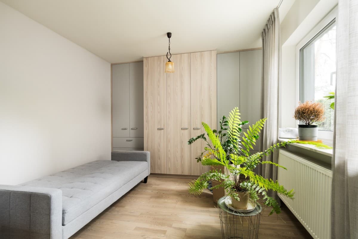 luxurious residence with independent guest apartment – 20