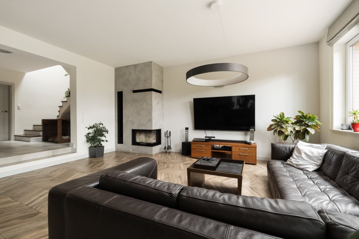 luxurious residence with independent guest apartment – 25