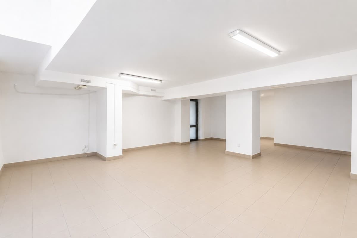 Two-level commercial space in central Warsaw – 5