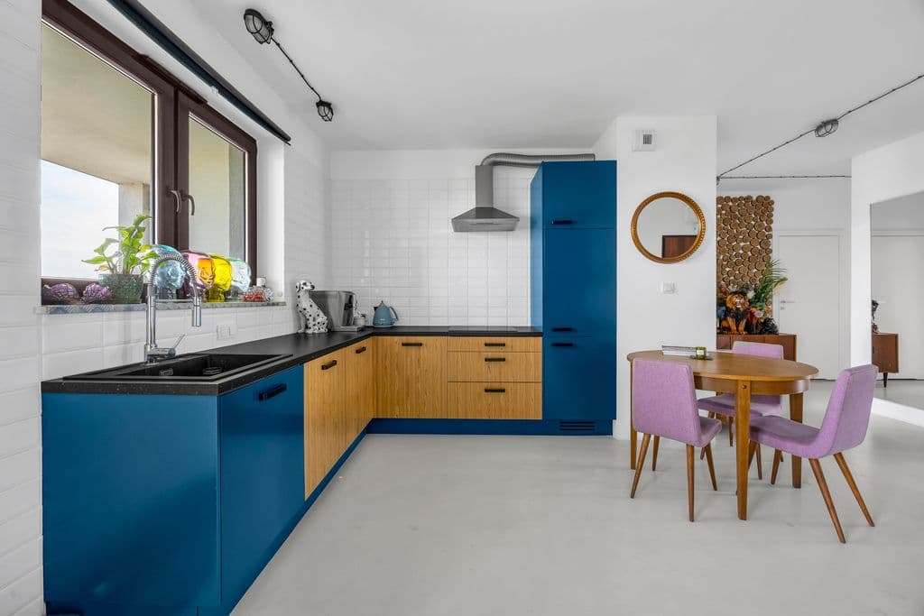 Spacious apartment with two balconies in Młociny – 3
