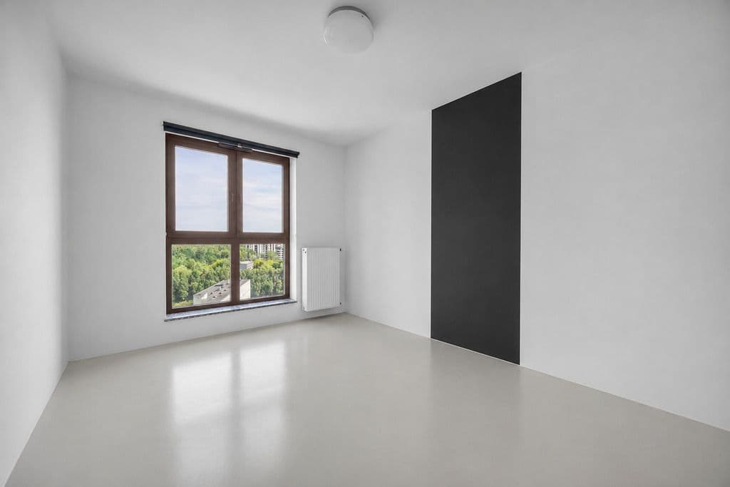 Spacious apartment with two balconies in Młociny – 8