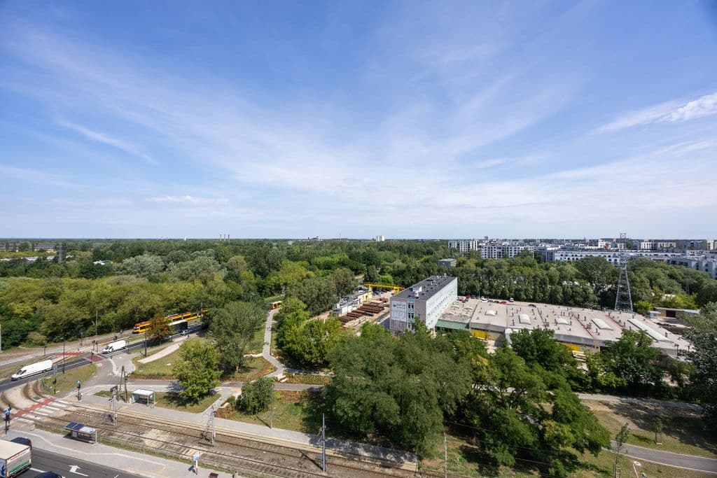 Spacious apartment with two balconies in Młociny – 14