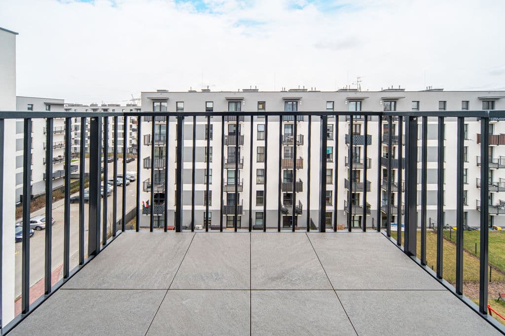 Cozy 2-room apartment by the Rembertów forest – 9