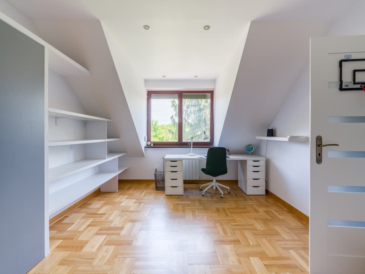 Renovated semi-detached home near Kabacki Forest – 13