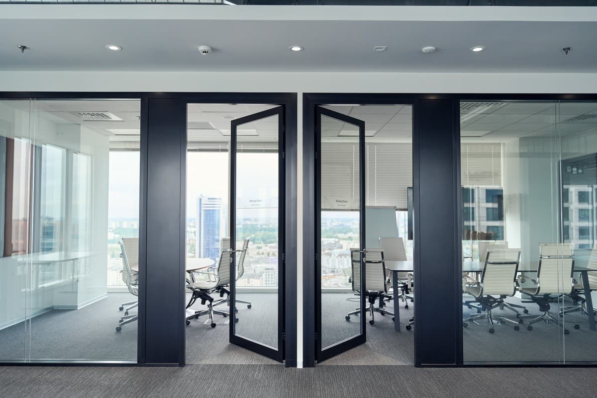 Premium office space with panoramic views in Warsaw – 6