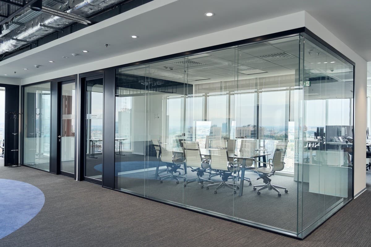 Premium office space with panoramic views in Warsaw – 8