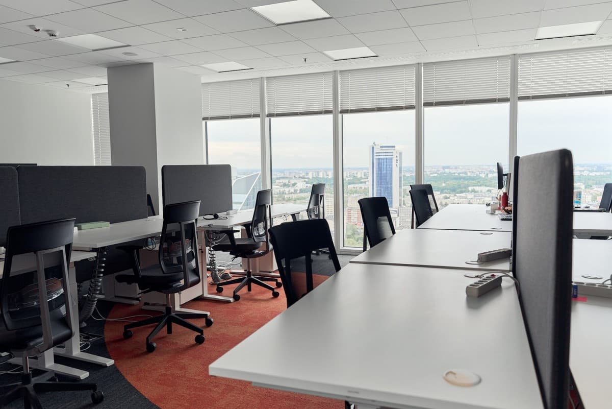 Premium office space with panoramic views in Warsaw – 13