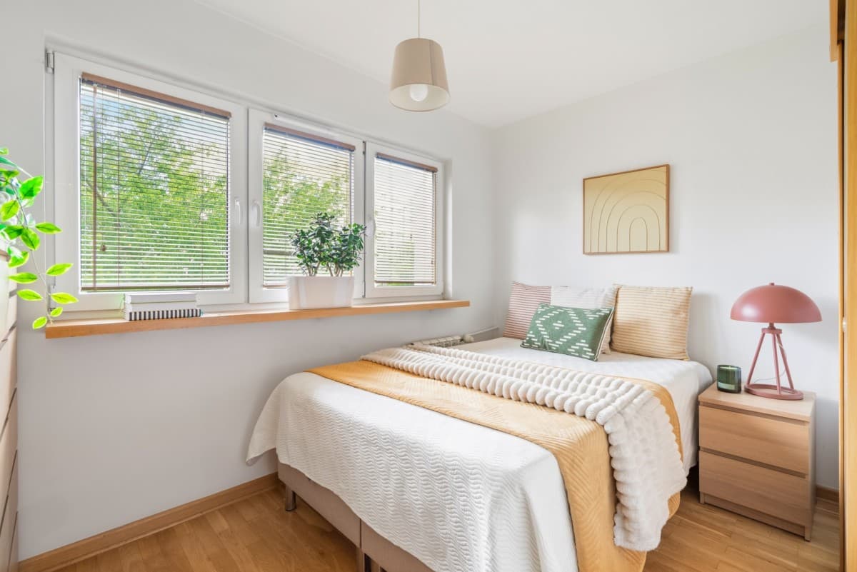 Functional 3-room apartment with balcony in Bielany – 2