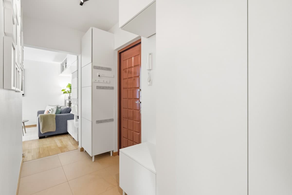 Functional 3-room apartment with balcony in Bielany – 11