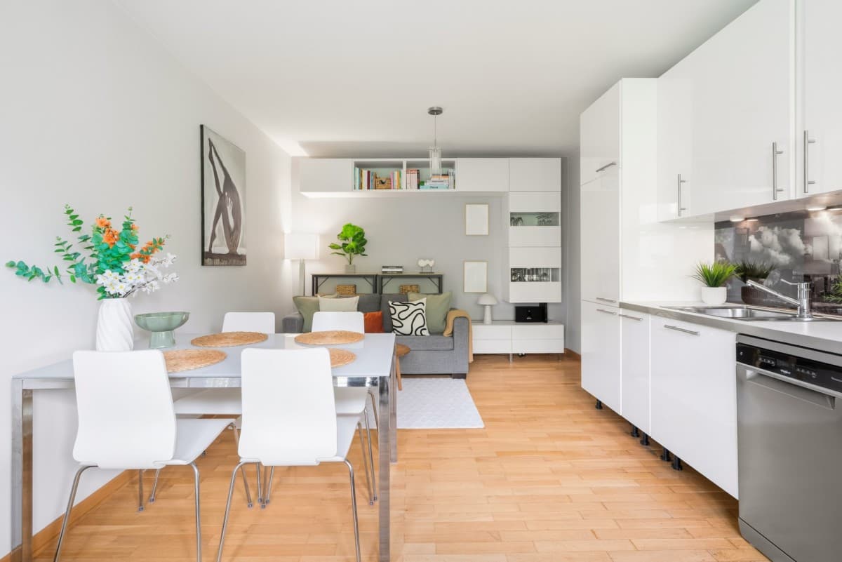 Functional 3-room apartment with balcony in Bielany – 12