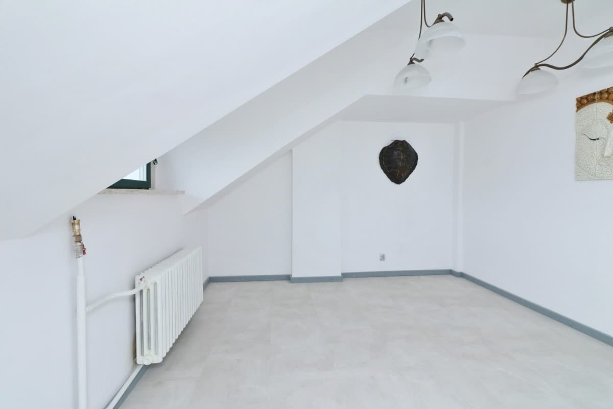 Fully renovated office space near Metro Zacisze – 21