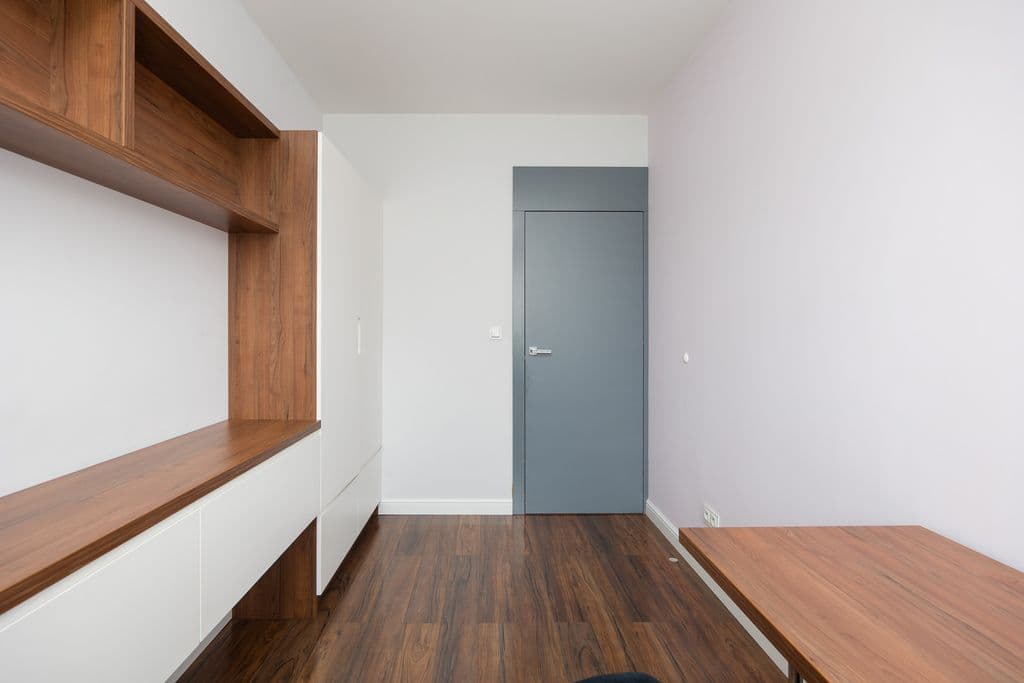 Spacious 6-room duplex with garden access – 7