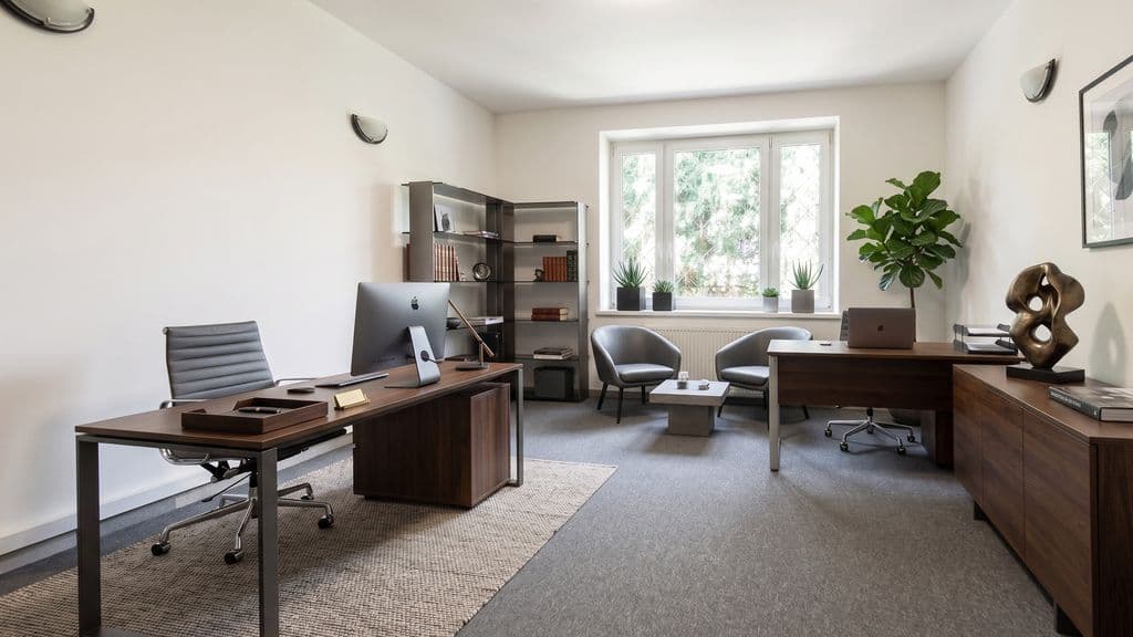 Spacious 7-room twin house, ideal for office – 11