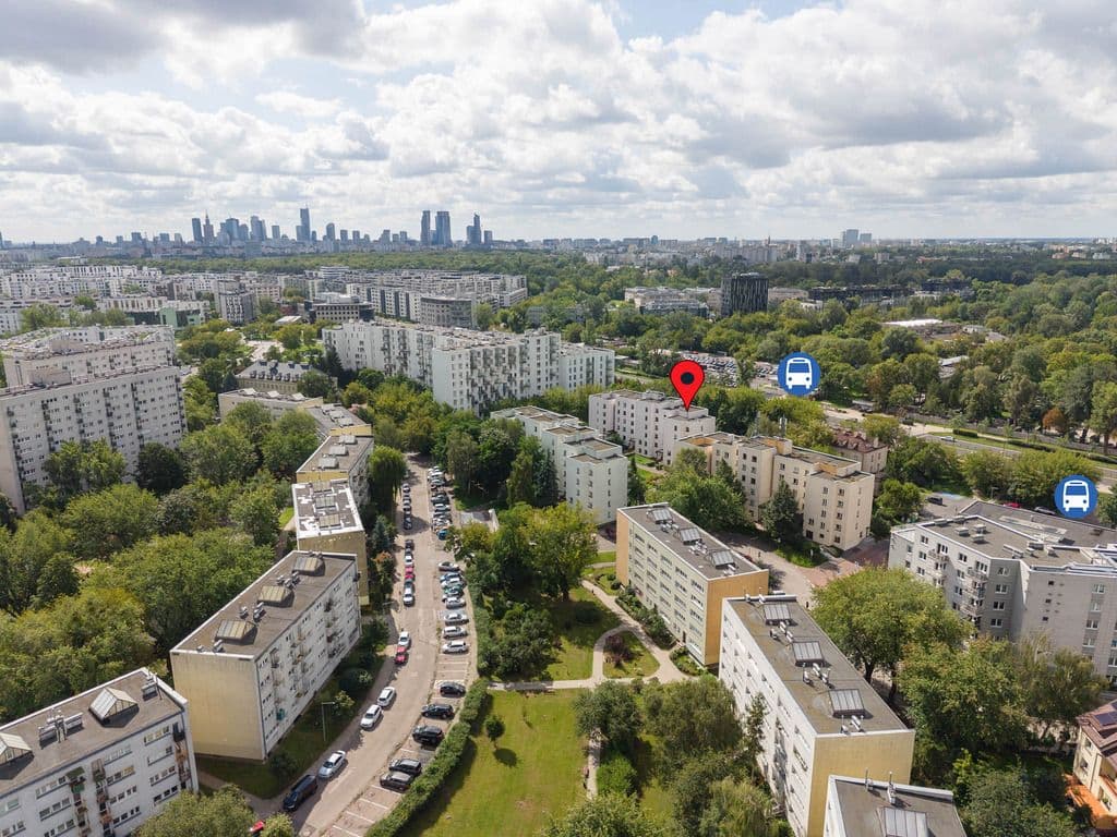 Unique apartment with private entrance on Żoliborz – 15