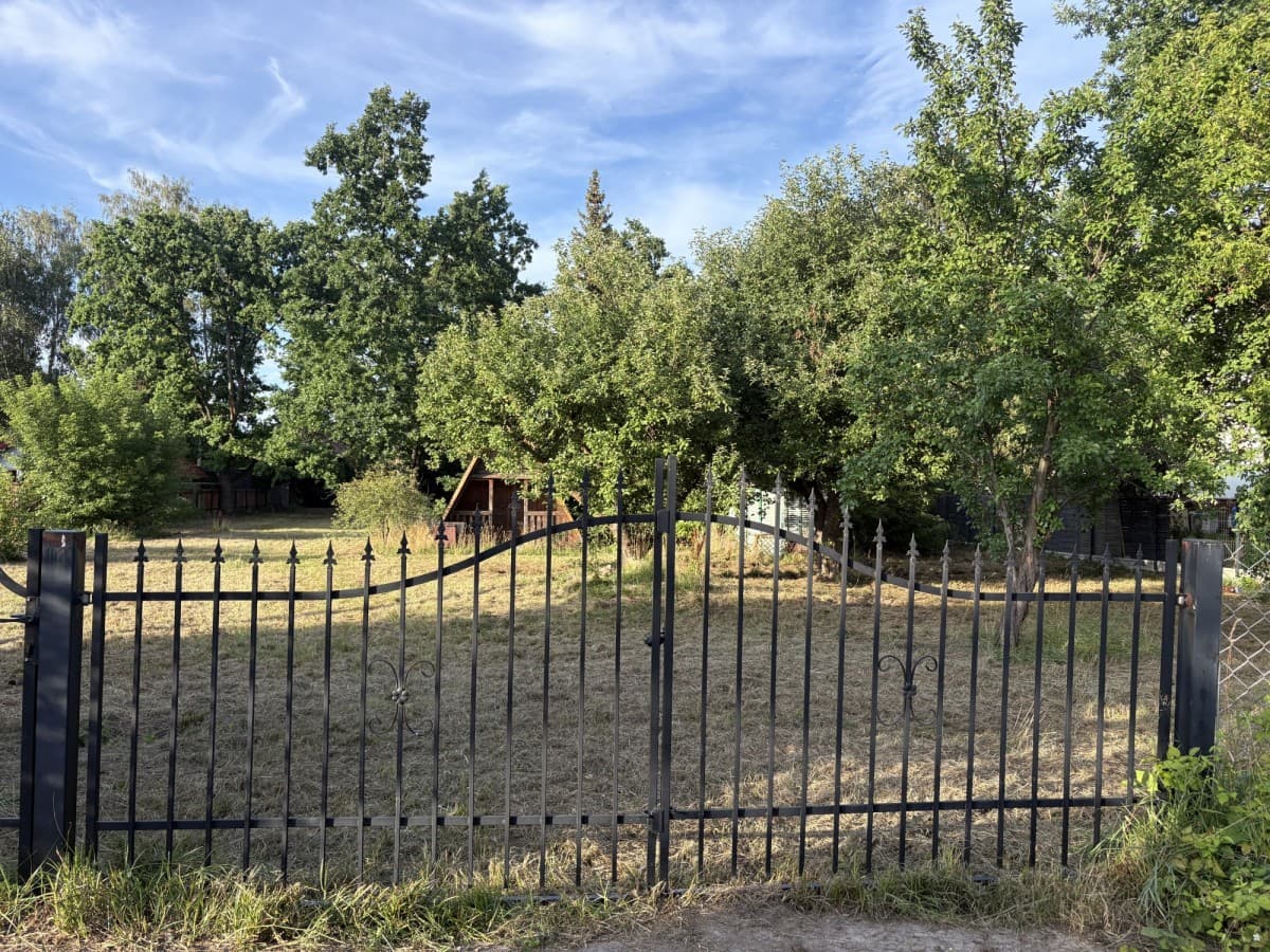 Building plot 1,571 m² for your dream home – 2