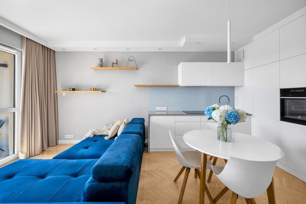 Stunning apartment with panoramic Warsaw views – 1