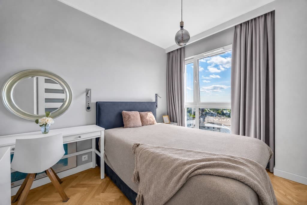 Stunning apartment with panoramic Warsaw views – 8