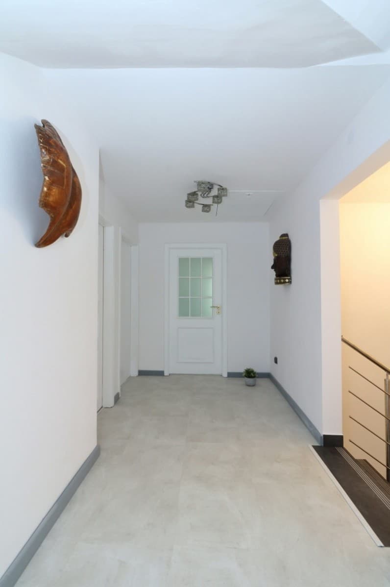 Fully renovated office space near Metro Zacisze – 28