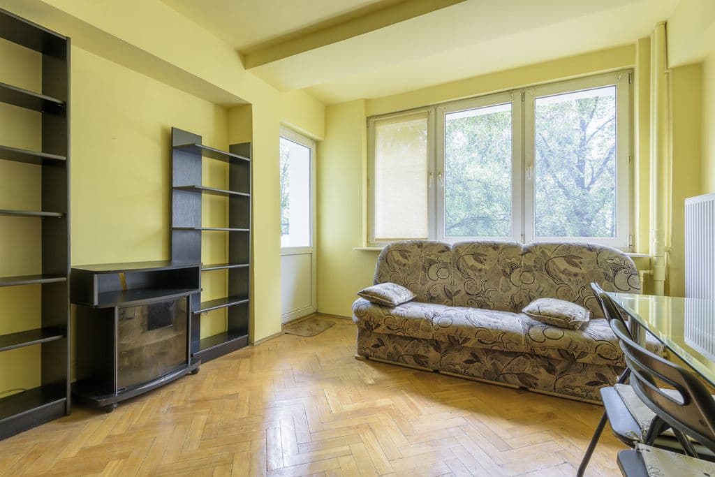 Cozy 2-room apartment with balcony in Muranów – 1