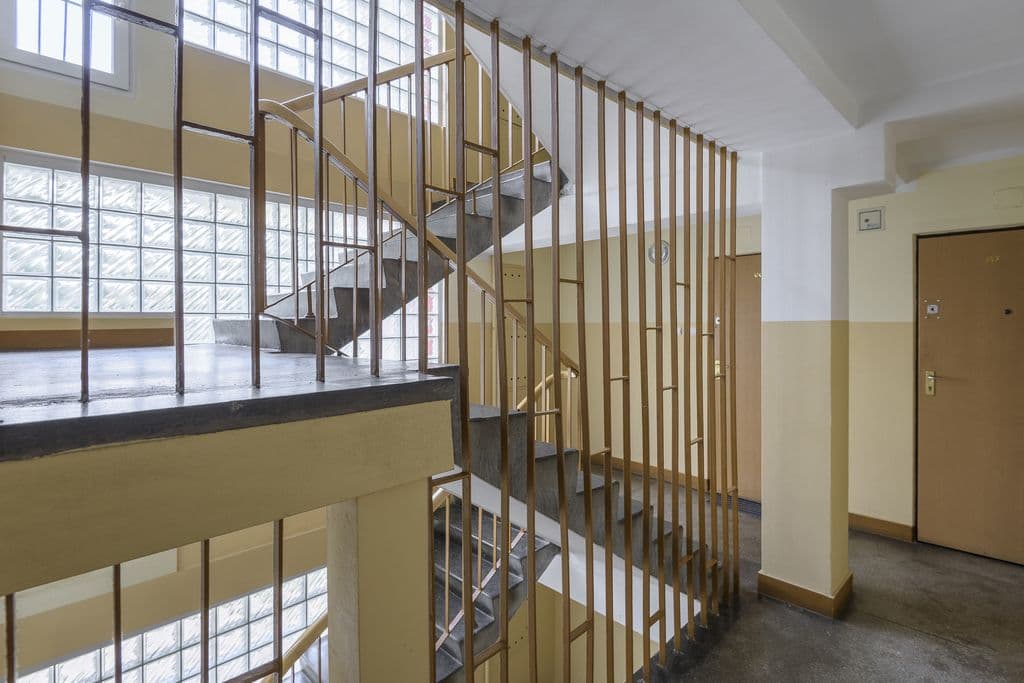 Cozy 2-room apartment with balcony in Muranów – 13