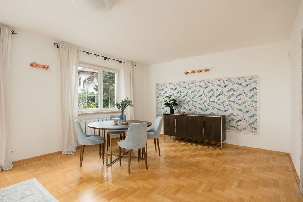 Spacious family home with garden in green Bemowo – 7