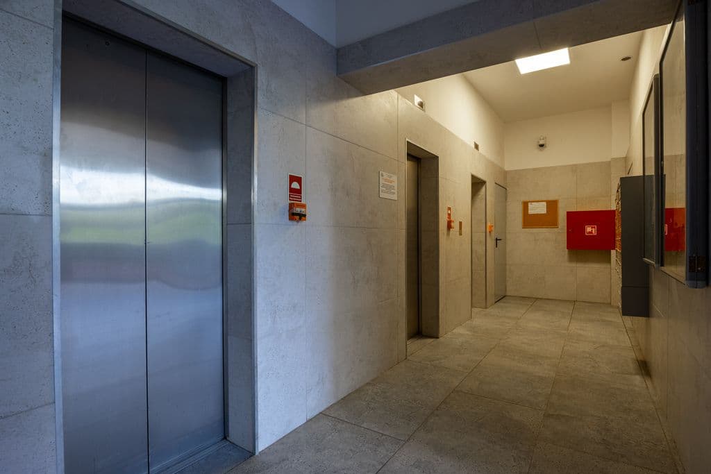 Spacious 3-room apartment ready to move in – 15