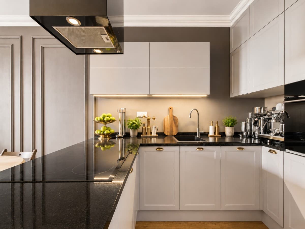 Elegant apartment with panoramic views of Warsaw – 1