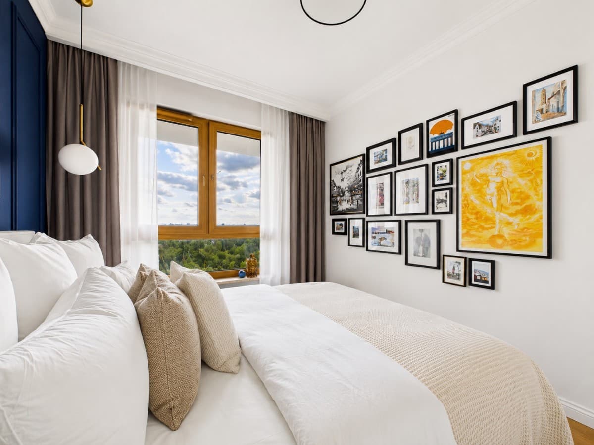Elegant apartment with panoramic views of Warsaw – 14