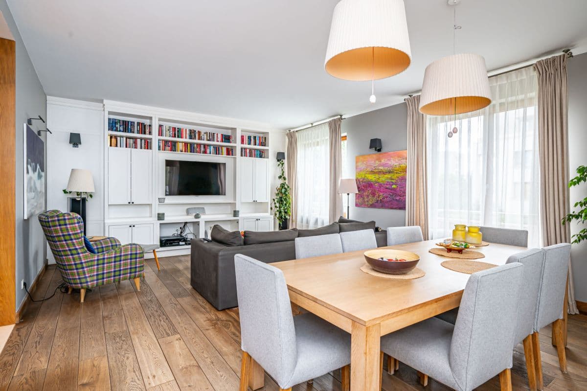 Spacious 3-bedroom apartment in prestigious Marina Mokotów – 12