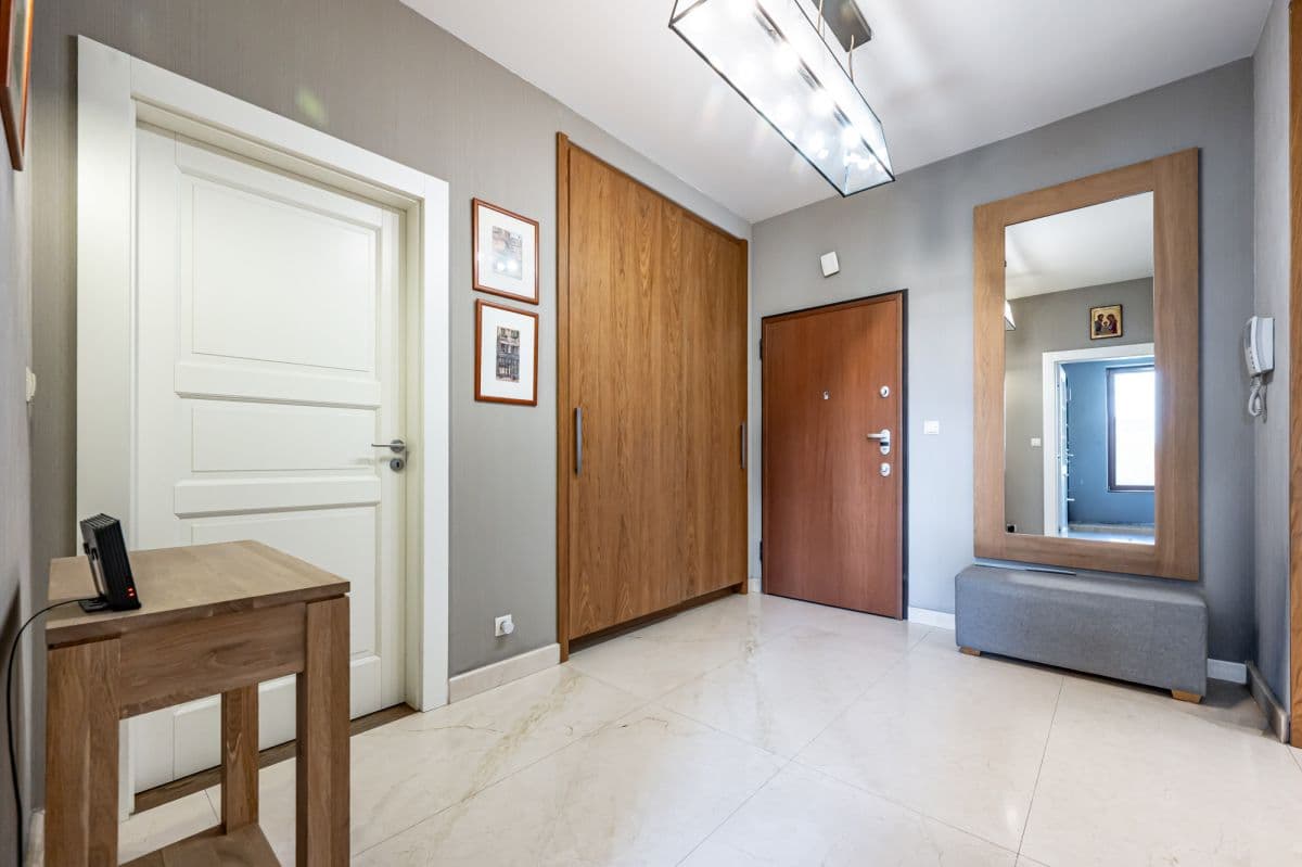 Spacious 3-bedroom apartment in prestigious Marina Mokotów – 15