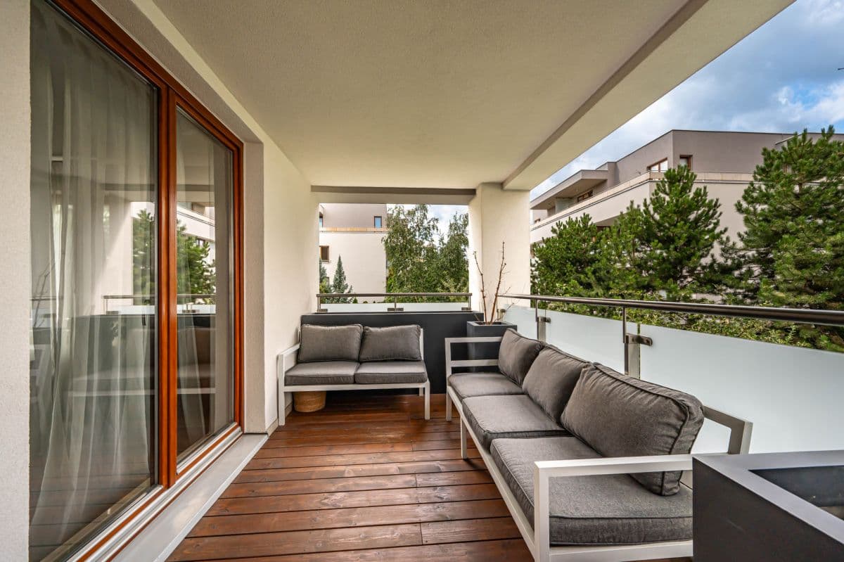 Spacious 3-bedroom apartment in prestigious Marina Mokotów – 29