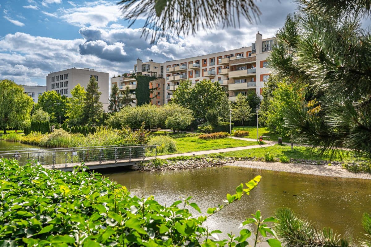Spacious 3-bedroom apartment in prestigious Marina Mokotów – 35