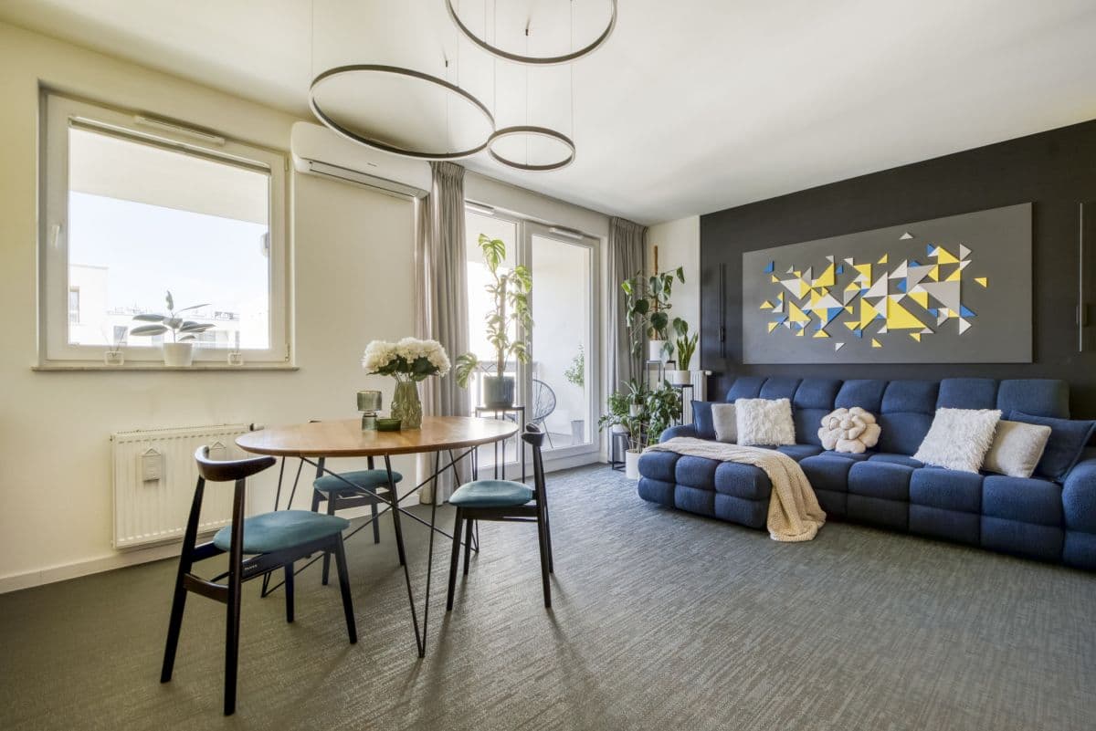 Quiet 2-room apartment near the city center – 1