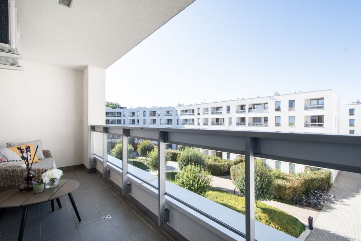 Quiet 2-room apartment near the city center – 11