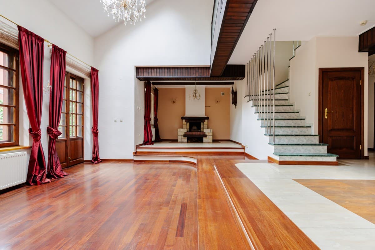 Spacious townhouse near forest with double garage – 2