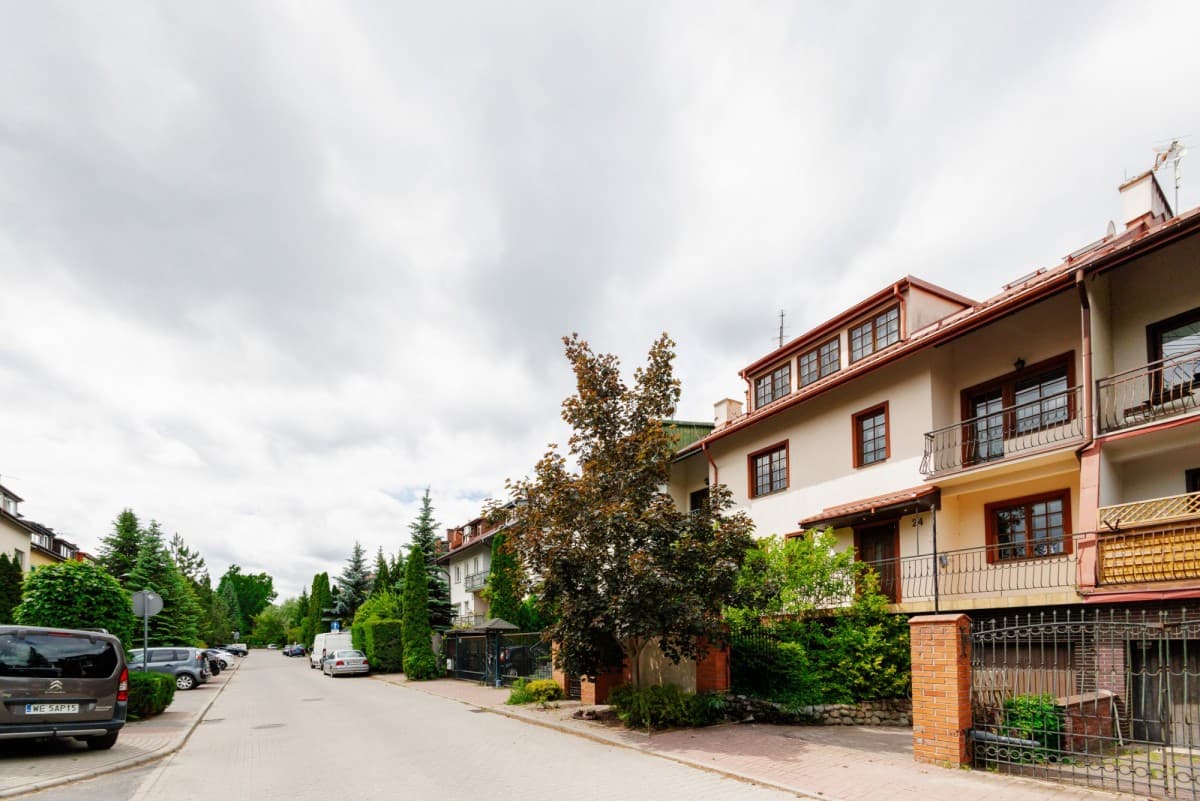 Spacious townhouse near forest with double garage – 3