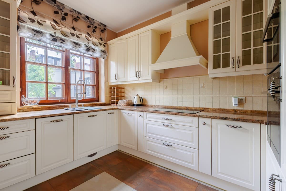 Spacious townhouse near forest with double garage – 5