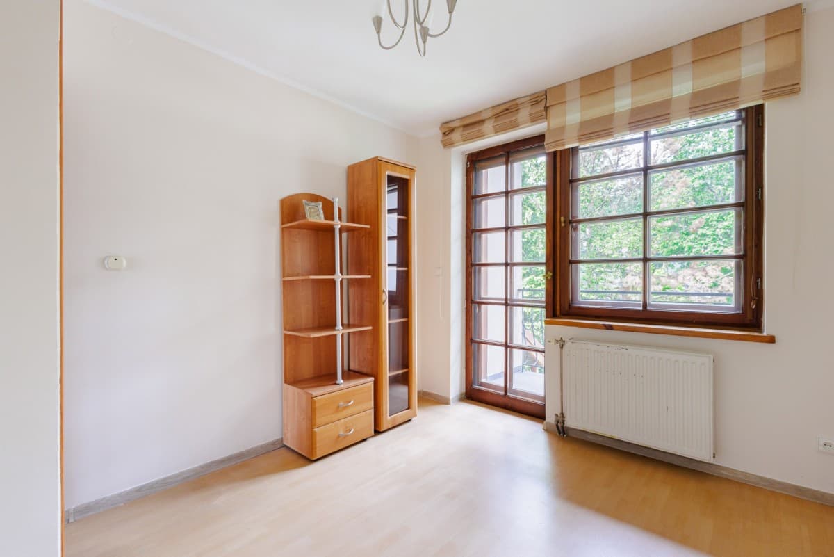 Spacious townhouse near forest with double garage – 9