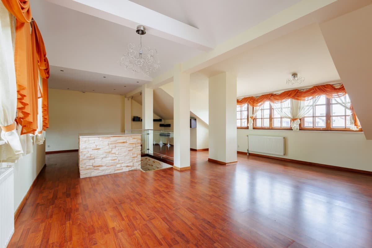 Spacious townhouse near forest with double garage – 13