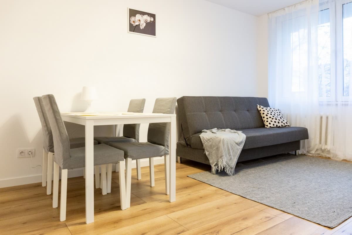 Charming 2-room apartment near public transport – 2