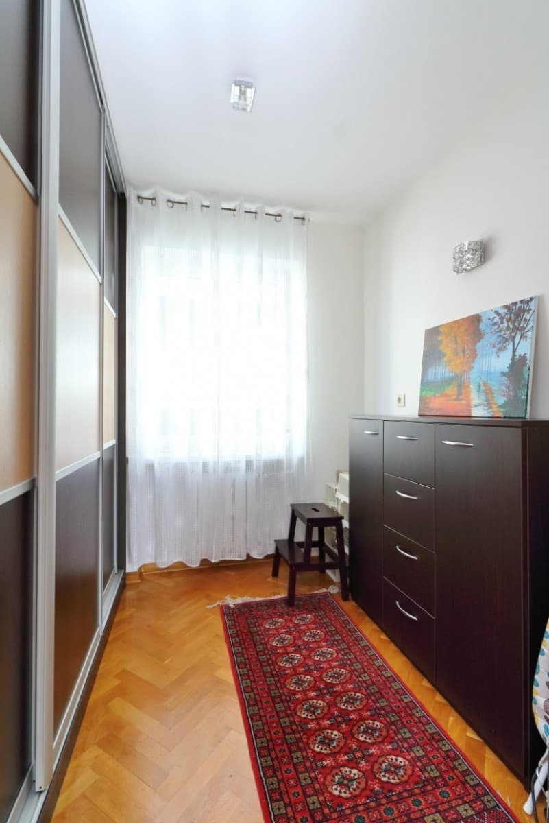 Spacious home with commercial space on Radzymińska – 20