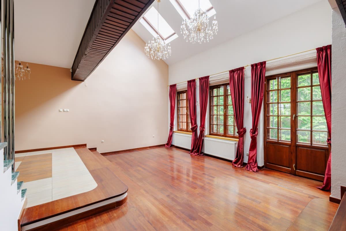 Spacious townhouse near forest with double garage – 21